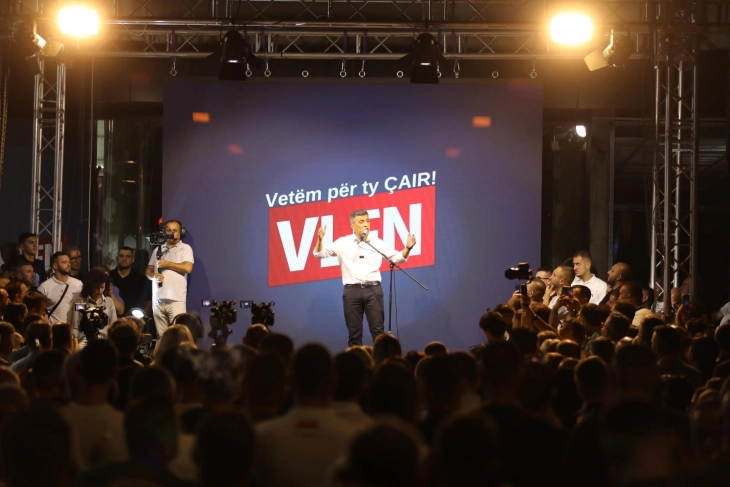 Изет Меџити отвори изборен штаб во Чаир