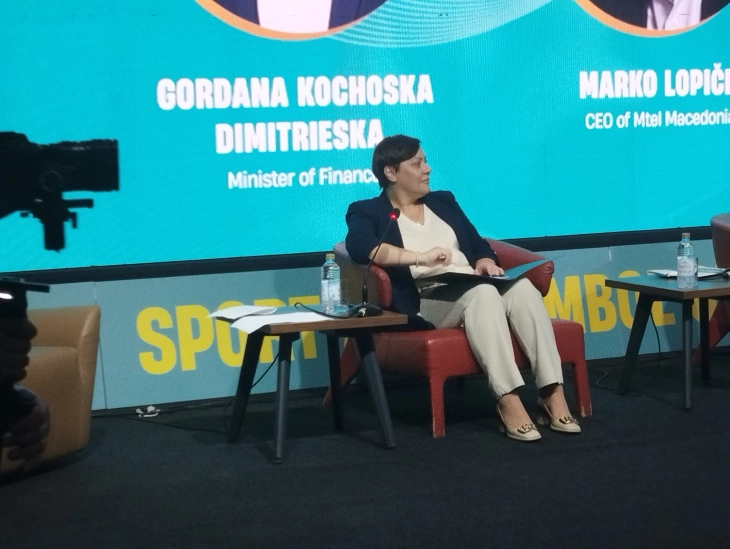 Димитриеска-Кочоска: Фокусот да ни биде вложување во училишниот спорт