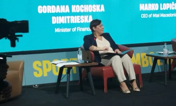 Димитриеска-Кочоска: Фокусот да ни биде вложување во училишниот спорт