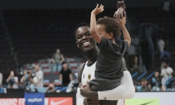 Германија последен полуфиналист на ЕП во кошарка