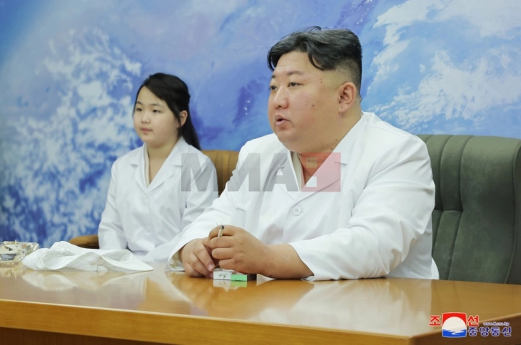 Јужнокорејско разузнавање: Лидерот на Северна Кореја го зацврстил статусот на својата ќерка како наследник на функцијата