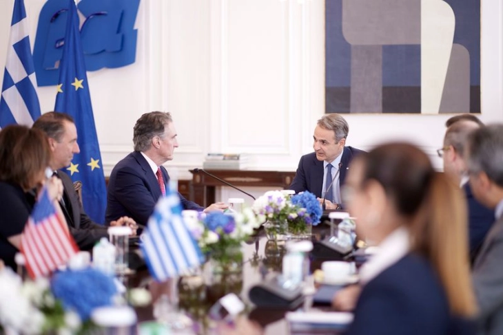 Мицотакис и Бургум го потврдиле грчко-американското стратешко партнерство и разговарале за зајакнување на енергетската соработка