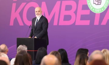 Rama bën të ditur përbërjen e qeverisë së re, për herë të parë një grua në krye të policisë