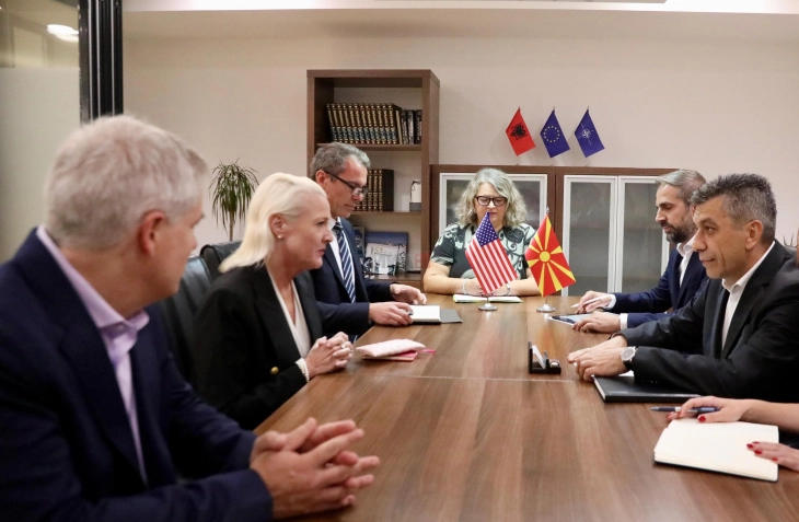 Mexhiti - Ageler: Bashkëpunim me SHBA-në për mbrojtje dhe zhvillim të qëndrueshëm të Liqenit të Ohrit