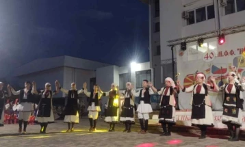 Велешкиот фолклорен ансамбл „Керамичар“ настапи на Меѓународниот фолклорен фестивал „Истибањско здравоживо“