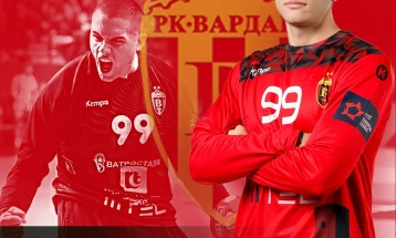 Голманот Гогов го продолжи договорот со Вардар 1961