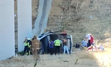 Тешка сообраќајна несреќа на експресниот пат Штип-Радовиш, има загинати