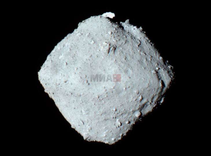 Истражување: Астероидот Рјугу содржел повеќе вода отколку што научниците сметаа дека е можно