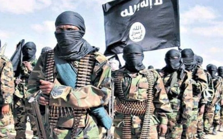 Најмалку 37 лица загинаа при напади на Ал Шабаб во Сомалија