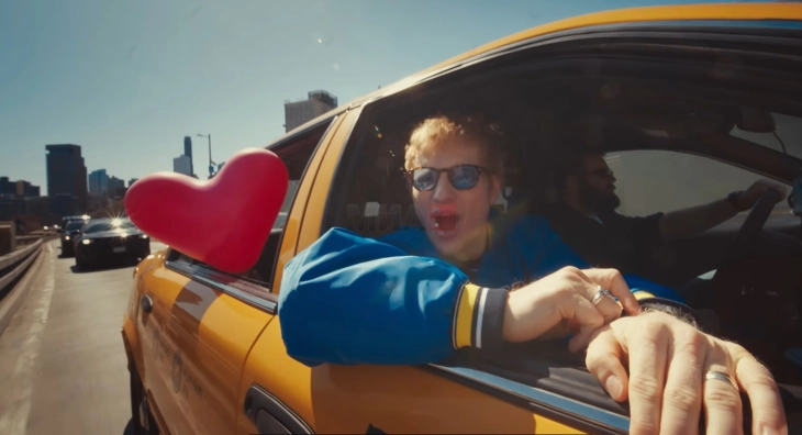 Тукушто објавениот албум на Ед Ширан има нов вкус