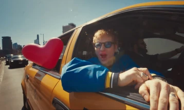 Тукушто објавениот албум на Ед Ширан има нов вкус