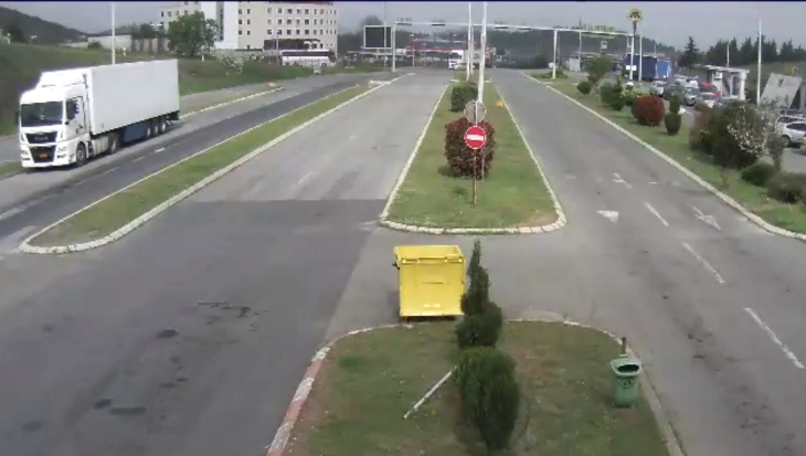 Кривична пријава за тројца Грци, се сомничат дека украле повеќе парфеми од продавница на ГП Богородица