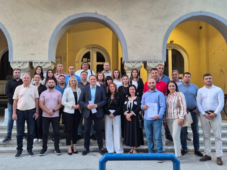 ВМРО-ДПМНЕ ги поднесе кандидатурите за советничка листа во ОИК Куманово