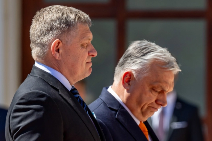 Ултиматумот на Трамп за руската нафта ги става Орбан и Фицо во незгодна позиција