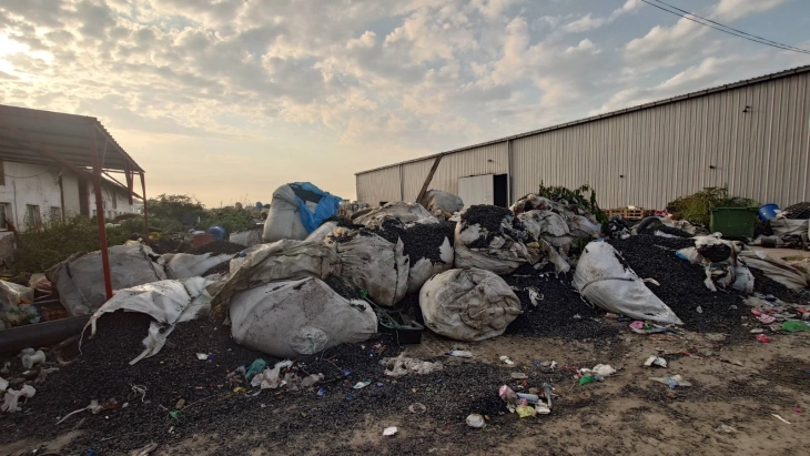 Angelov Trubarevo fire extinguished, smoke still billowing, Drisla landfill stable after overnight fire