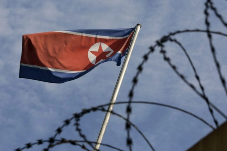 Северна Кореја вели дека нејзиниот нуклеарен статус е неповратен