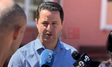 Valbon Limani paralajmëron 16 kënde lojërash, e para vendoset në oborrin e Sh.F. “Liria” në Raven