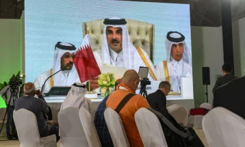 Арапските и исламските лидери на самитот го осудија нападот на Израел врз Доха