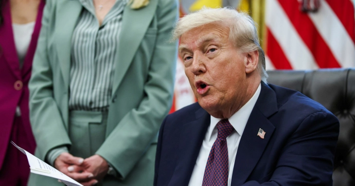 Trampi do të parashtrojë padi prej 15 miliardë dollarë për shpifje dhe ofendim kundër 