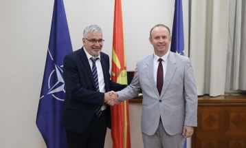 Gashi dhe ambasadori Klein biseduan për zgjedhjet lokale, iniciativat rajonale dhe ngjarjet gjeopolitike globale