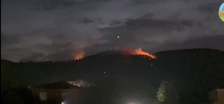 Përsëri është aktivizuar zjarri në Nikushtak, ekipet në terren