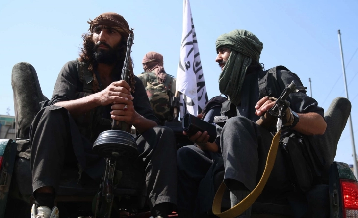 Талибанците го забранија интернетот во северен Авганистан