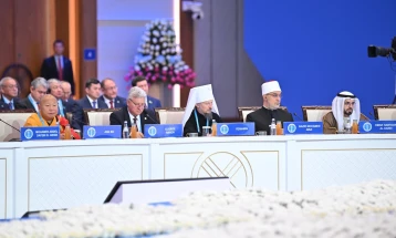 Поранешниот претседател Иванов во Астана: Технологијата не треба да нè оддалечува од тоа кои сме, туку да ни помогне подобро да се откриеме себеси