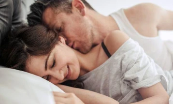 Стручно мнение: Љубовта има три фази