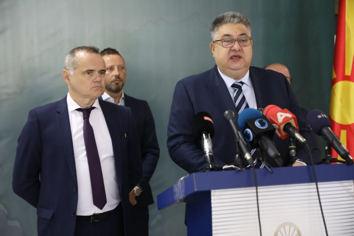 Изјави на министерот Минчев и францускиот амбасадор Ле Риголер по потпишувањето меморандум за соработка (во живо)