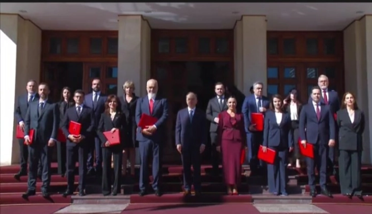 Владата „Рама 4“ даде заклетва пред претседателот Бегај и официјално го започна мандатот