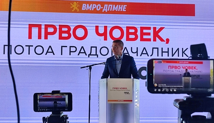 Mickoski: Duhet të ketë përgjegjësi për qytetin e rrënuar dhe koasin e lënë