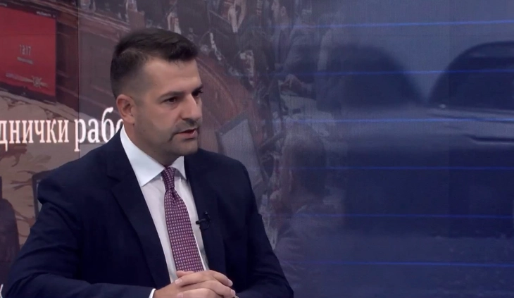 Томовски: Досега околу 700 службени возила обележани, да се почитува дадениот рок - 29 септември