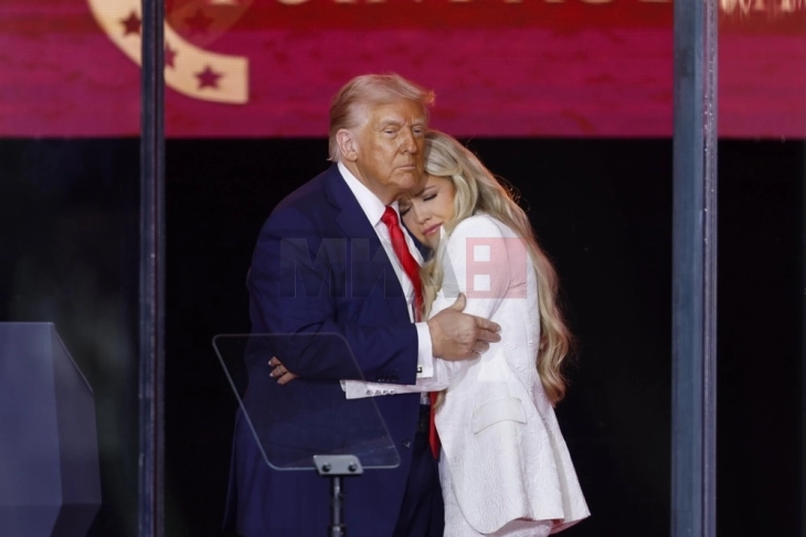 Mbahet komemoracioni për Kirkun: Trampi e quan dëshmor të lirisë