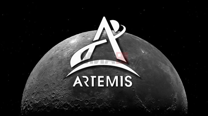 „Спејс-Икс“ најверојатно не е подготвена за месечевата мисија со луѓе во 2027 година