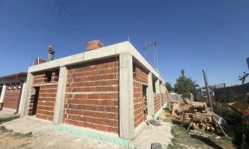 Градоначалникот на општина Илинден, Александар Георгиевски, во увид на детската градинка „Гоце Делчев“