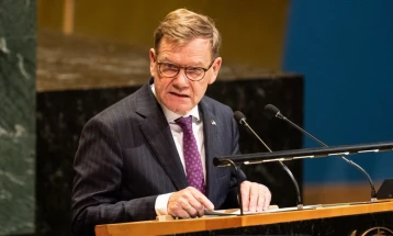 Вадефул: Европа мора да ја засили поддршката за Украина по промената на ставот на Трамп