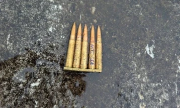 Американската влада  ги обвини „ левичарските радикали“ за пукањето пред објектот на ICE во Далас