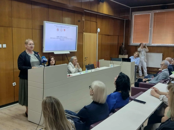 Јаневска: Владата дејствува и ќе дејствува од позиција на третман на културните различности како светско богатство