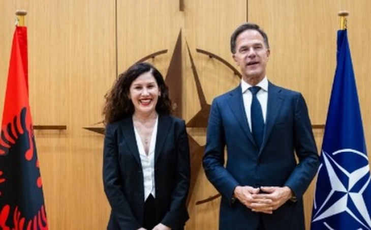 Директорката на Албанската агенција за разузнавање, Хисени на средба со генералниот секретар на НАТО, Руте во Брисел