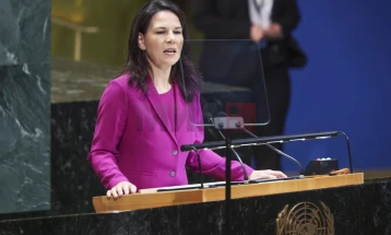 Бербок повика на почитување на Повелбата на ОН пред говорот на Нетанјаху