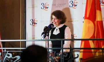 Siljanovska Davkova: Do ta konstituoj këshillin e diasporës për t'i intensifikuar kontaktet  dhe të jemi së bashku edhe atëherë kur jemi të ndarë