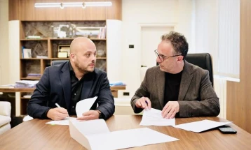 Костовски: Мега проект во општина Бутел, потпишан договор за нова модерна поликлиника