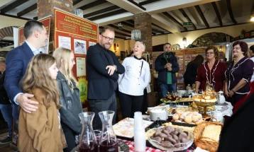 Ljutkov: Number of tourists up by 10 percent, nights spent up by 5.5 percent, tourism is of strategic importance