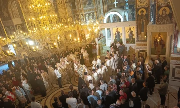 Believers, top officials attend consecration of Church Ss. Constantine and Helena
