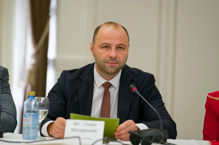 Мисајловски: Инвестираме во одбраната и армиските капацитети за безбедна држава и сигурни граѓани