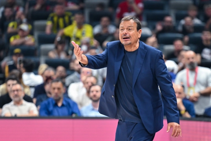 Атаман со проблеми на стартот од Евролигата