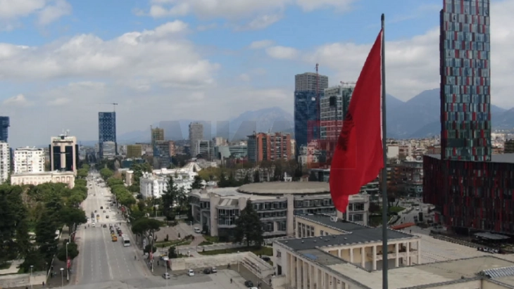 Tirana nikoqire  e forumit të parë të investimeve BE-Ballkani Perëndimor