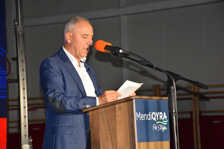 Независниот кандидат за градоначалник на Струга, Менди Ќира изборната кампања ја почна од Лабуништа