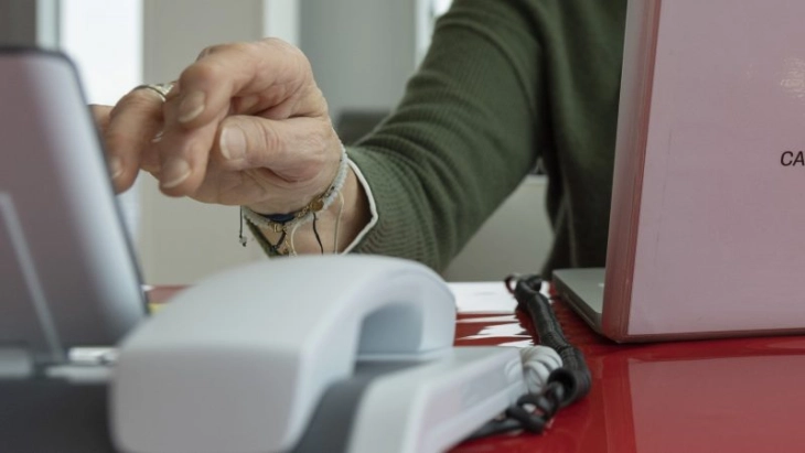 БИРН: Кол-центри во Белград измамиле луѓе за околу 250 милиони евра