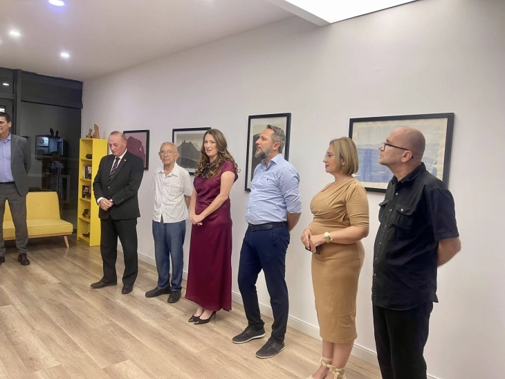 Изложба на Кирил Гегоски во КИЦ Тирана